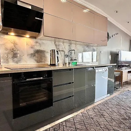 Golden Dome Appartement *