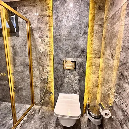 Golden Dome Appartement *